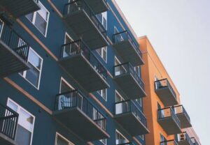 Banning Buy-to-Lease? An Experiment in Housing Policy